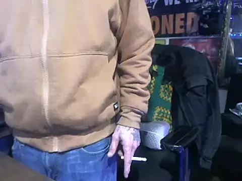 CloudDadddyyy420 online show from February 2025 10:54:01 AM