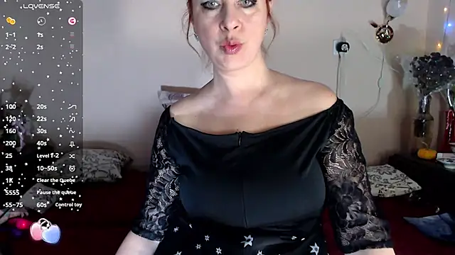 Snapshot of VanezaSmith chatting on February 2025 12:16:01 AM VanezaSmith online show from February 2025 12:16:01 AM