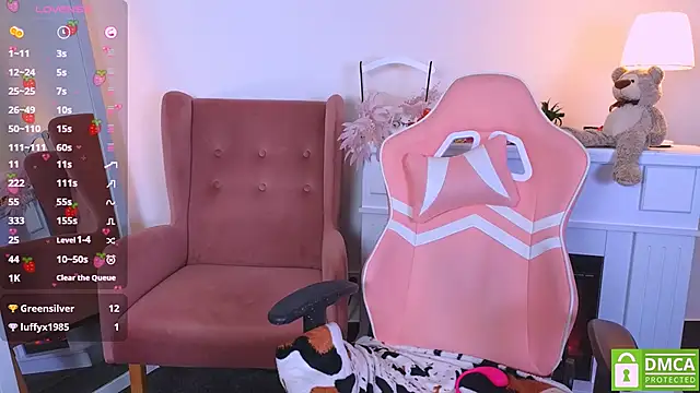 Grace and  Jacob online show from February 2025 05:15:02 PM