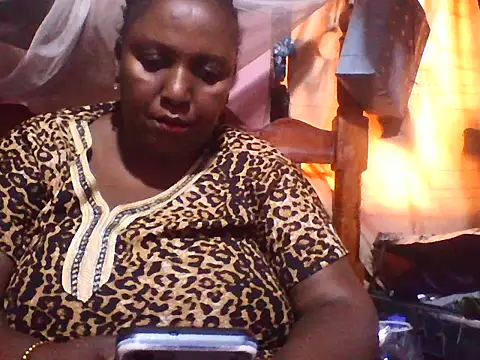 Snapshot of big_clits chatting on July 2026 06:04:02 AM big clits online show from July 2026 06:04:02 AM