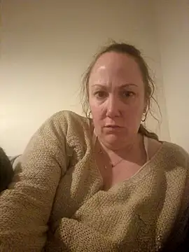 Wisie Cutie online show from March 2025 08:50:02 PM