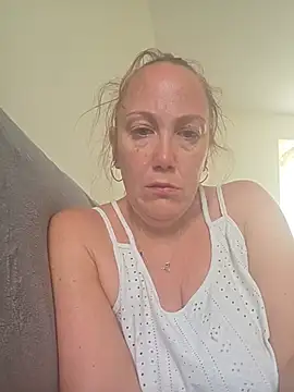 Wisie Cutie online show from July 2026 07:46:01 AM