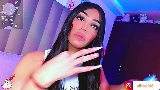 Snapshot of AiishaRose chatting on February 2025 04:03:01 PM AiishaRose online show from February 2025 04:03:01 PM