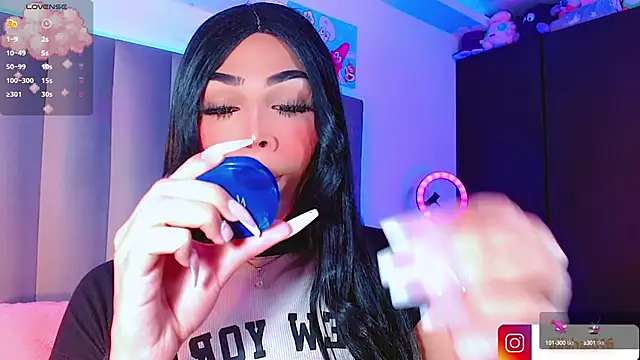 Snapshot of AiishaRose chatting on February 2025 01:10:02 PM AiishaRose online show from February 2025 01:10:02 PM