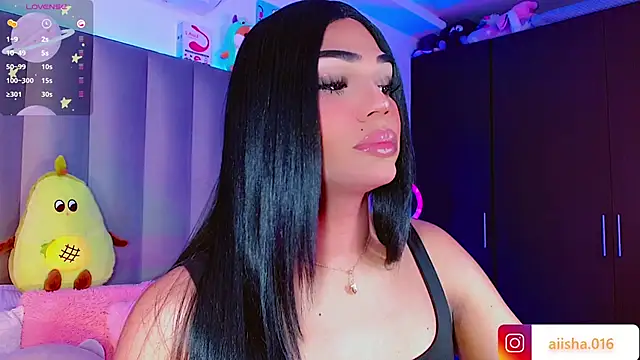 Snapshot of AiishaRose chatting on March 2025 01:07:02 PM AiishaRose online show from March 2025 01:07:02 PM