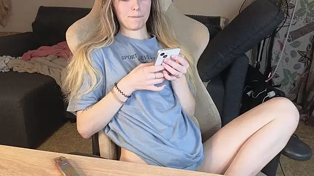 Nate   online show from December 2025 04:20:02 AM