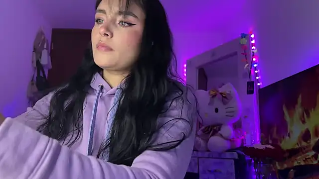 Snapshot of salome_polaniiee chatting on December 2025 06:52:02 AM salome polaniiee online show from December 2025 06:52:02 AM