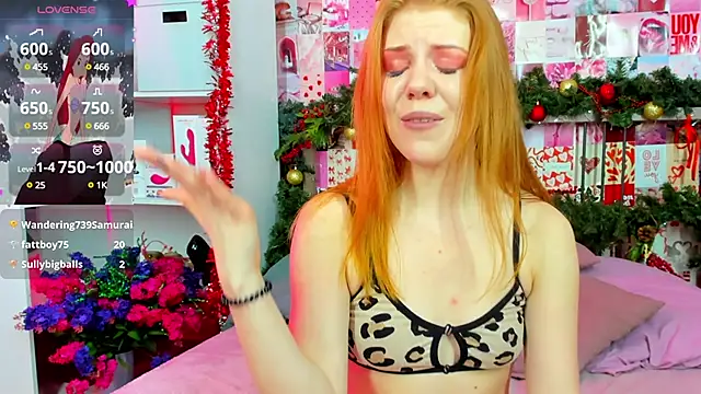 Snapshot of DiWalton chatting on December 2024 04:31:02 AM DiWalton online show from December 2024 04:31:02 AM