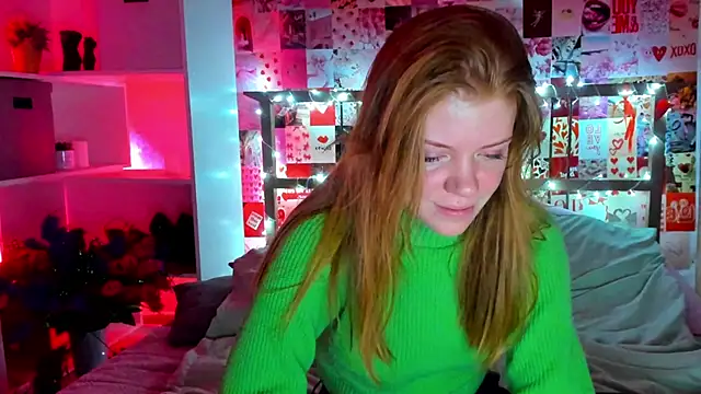 Snapshot of DiWalton chatting on January 2025 11:26:02 AM DiWalton online show from January 2025 11:26:02 AM