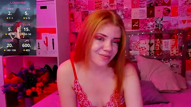 Snapshot of DiWalton chatting on February 2025 09:12:02 AM DiWalton online show from February 2025 09:12:02 AM