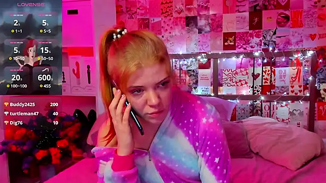 Snapshot of DiWalton chatting on February 2025 10:26:01 AM DiWalton online show from February 2025 10:26:01 AM