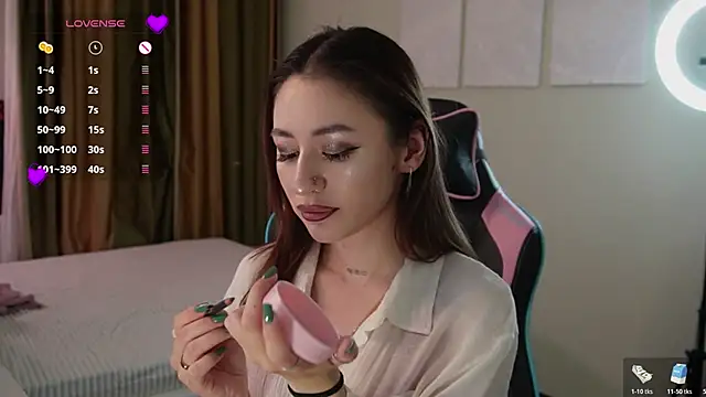 Fiona-Love online show from June 2026 05:23:01 PM