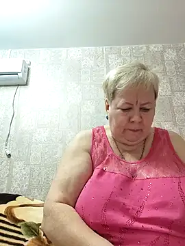 EffectFiona online show from December 2024 01:31:02 AM