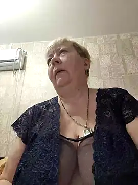 EffectFiona online show from February 2026 12:29:01 AM