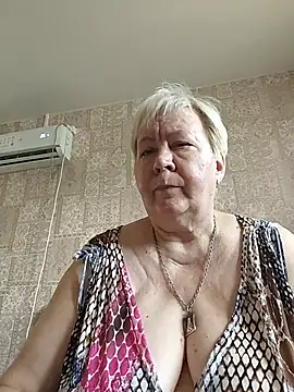 Snapshot of EffectFiona chatting on July 2026 12:53:01 PM EffectFiona online show from July 2026 12:53:01 PM