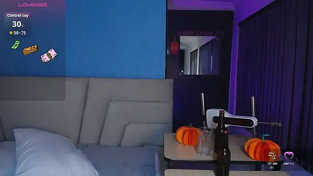 Miss Loise online show from September 2025 03:45:02 AM