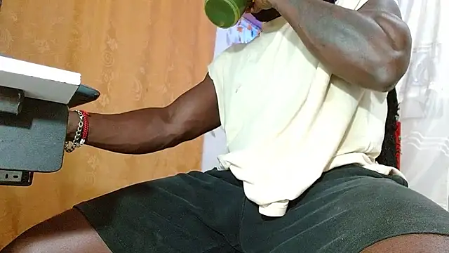 angel bonbom online show from March 2026 09:41:01 PM