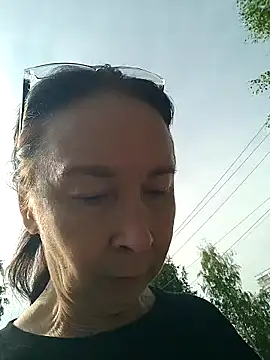 Snapshot of Celine_Faer1 chatting on June 2026 10:02:02 AM Celine Faer1 online show from June 2026 10:02:02 AM