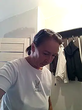 Snapshot of Celine_Faer1 chatting on July 2026 07:12:01 AM Celine Faer1 online show from July 2026 07:12:01 AM