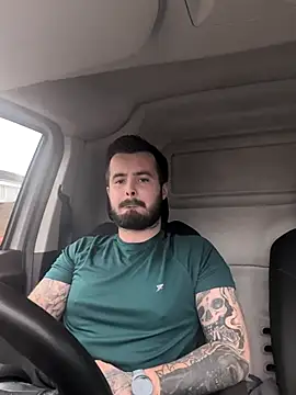 Snapshot of Brightspark22 chatting on February 2026 09:09:02 AM Brightspark22 online show from February 2026 09:09:02 AM