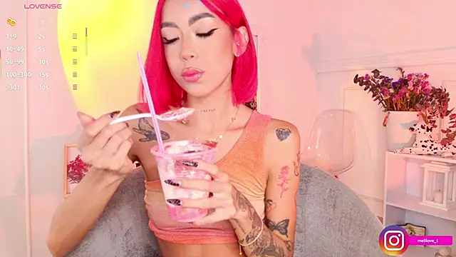 Mely-taylor online show from November 2025 09:15:01 PM