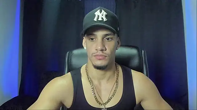 jhonnysnow17 online show from October 2025 11:04:01 PM