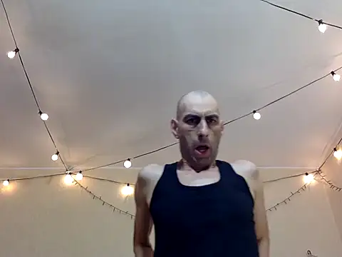 HandsomeAlfie online show from September 2025 02:13:02 AM