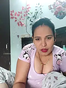 Poojabhabi101 online show from November 2025 07:11:02 AM