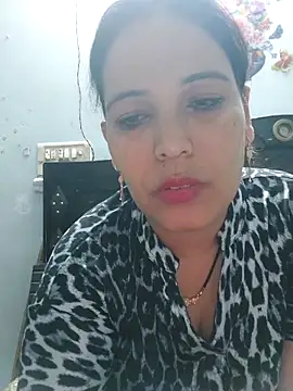 Poojabhabi101 online show from March 2026 04:40:02 PM