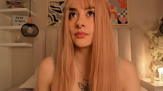 cute  cherry  online show from December 2025 12:10:02 PM