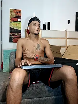 Snapshot of _Bbc_master_ chatting on September 2025 05:23:01 AM Bbc master online show from September 2025 05:23:01 AM