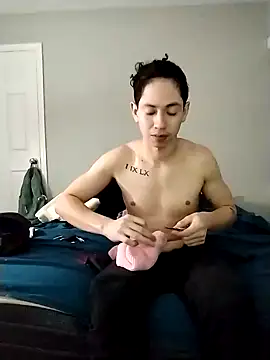 LiverandBrat77 online show from December 2024 06:10:02 AM