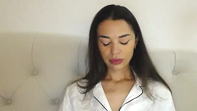 Mika Gold online show from September 2025 09:31:02 AM