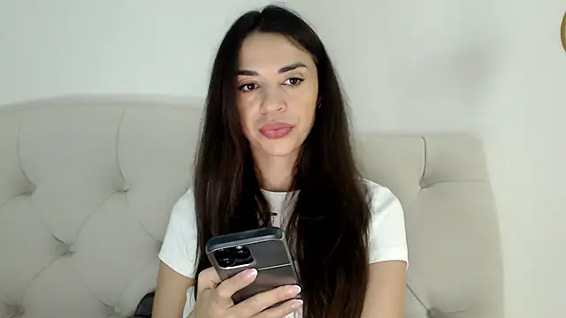 Mika Gold online show from November 2025 11:32:02 AM