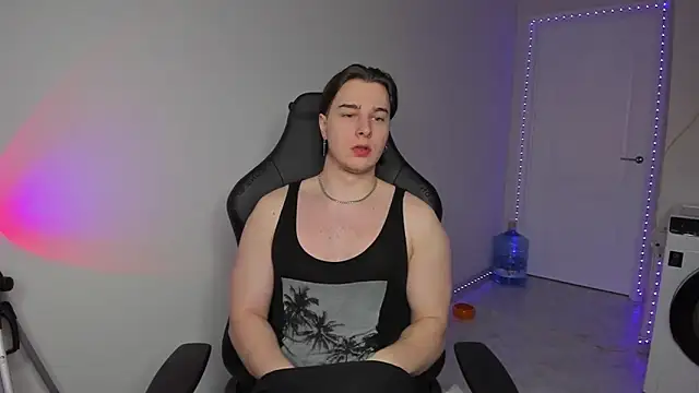 Vincent Strong online show from January 2025 07:25:01 AM