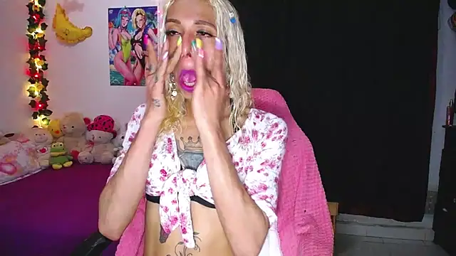 flaquita corall online show from February 2026 12:37:02 AM