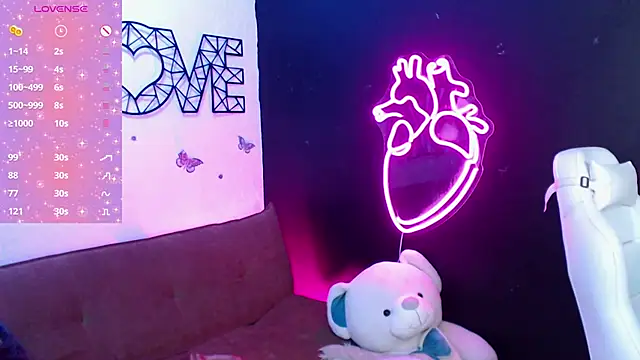 Snapshot of demyanderson_ chatting on January 2025 11:27:02 PM demyanderson online show from January 2025 11:27:02 PM