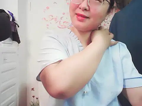 xiaorou-z online show from April 2026 02:31:01 AM