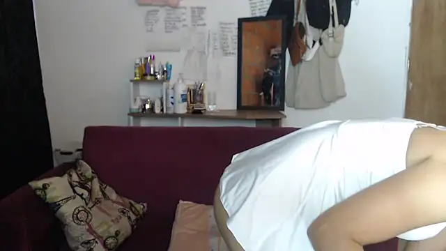 Nathacha online show from February 2025 11:03:01 PM