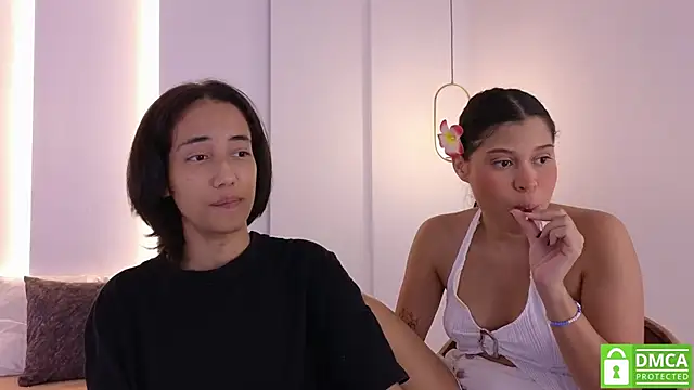 hot little bunny online show from October 2025 09:38:01 PM