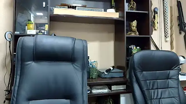 Kellynha Sweet online show from October 2025 07:33:02 PM