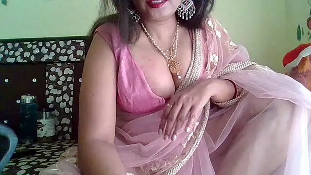 Snapshot of NautyBabe chatting on February 2025 09:59:02 AM NautyBabe online show from February 2025 09:59:02 AM
