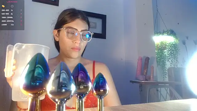 DaMikaela  online show from September 2025 06:46:01 PM