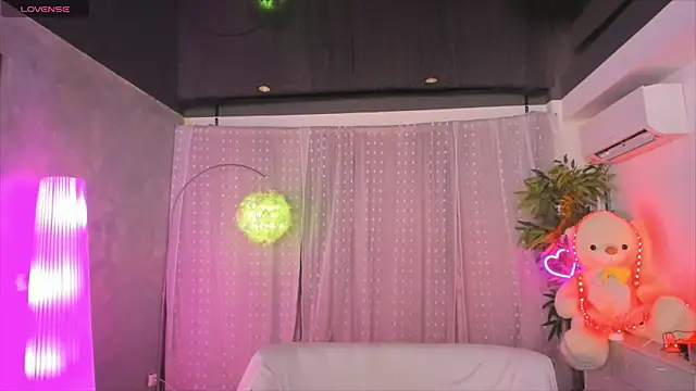 DanieleAida online show from April 2026 05:46:01 AM