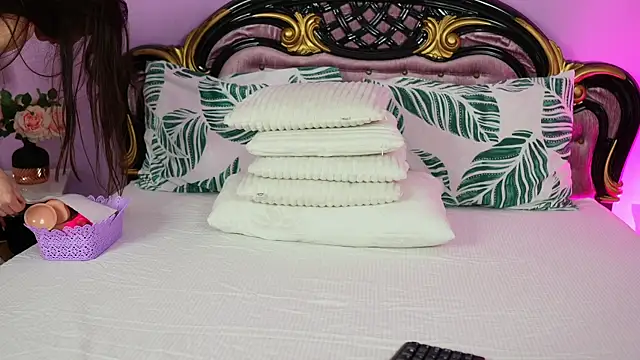 MyaJenson online show from April 2026 04:26:02 AM