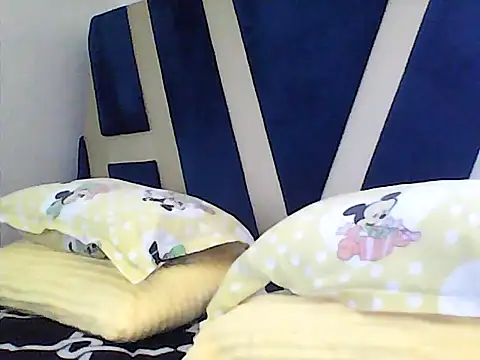 Snapshot of sweet-frida22 chatting on November 2025 06:46:01 AM sweet-frida22 online show from November 2025 06:46:01 AM