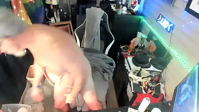 Daddysthick online show from November 2025 05:42:01 AM