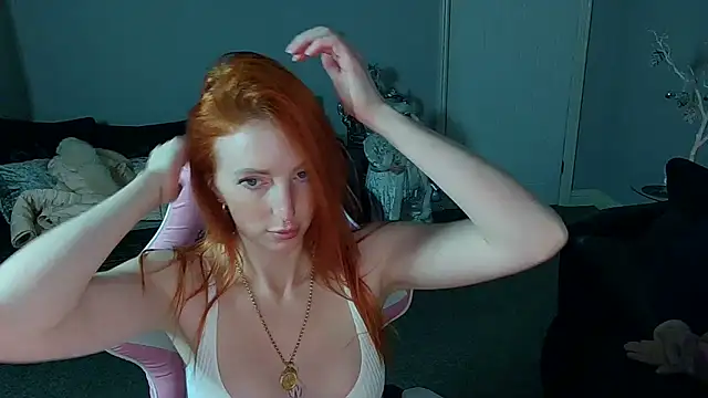 Snapshot of Red_firesquirt chatting on December 2024 10:30:02 PM Red firesquirt online show from December 2024 10:30:02 PM