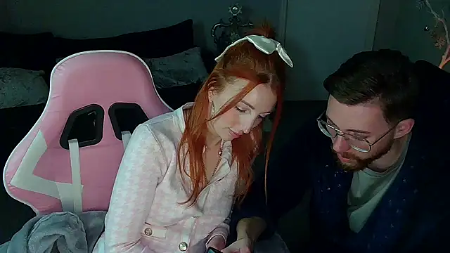 Snapshot of Red_firesquirt chatting on December 2024 09:09:02 PM Red firesquirt online show from December 2024 09:09:02 PM