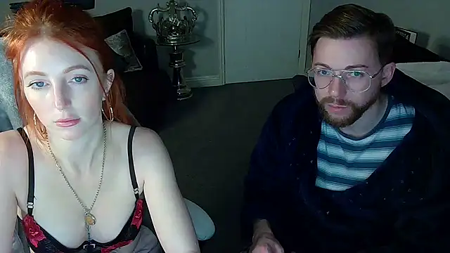 Snapshot of Red_firesquirt chatting on January 2025 09:03:01 PM Red firesquirt online show from January 2025 09:03:01 PM